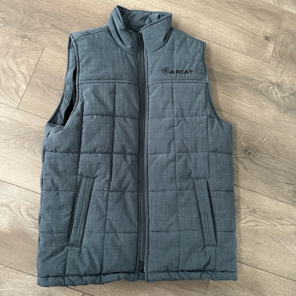 Ariat vest gray